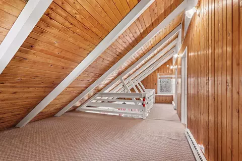 Entry Way - 64420 Constantine Rd, Constantine, MI 49042 photo 1 of 3