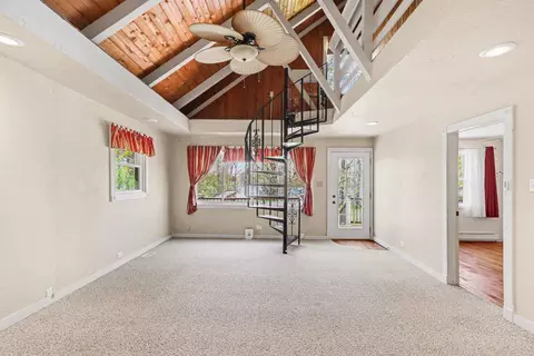 Living - 64420 Constantine Rd, Constantine, MI 49042 photo 3 of 4