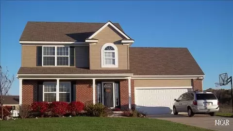 1246 Plum Grove Dr, Monroe, MI 48161