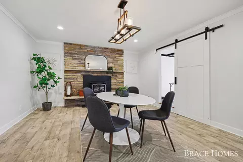 Dining - 249 Thurman St, Belding, MI 48809 photo 1 of 2