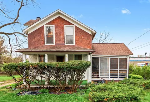 3011 Riverview Dr, Kalamazoo, MI 49004