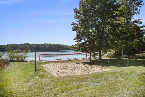 132 Hollybrook Ct, Jerome, MI 49249 photo 7