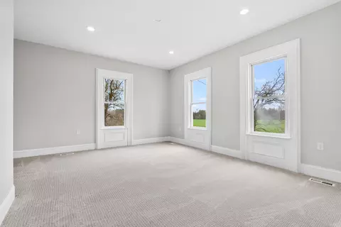 Bedroom - 135 Golfview Dr, Plainwell, MI 49080 photo 1 of 7