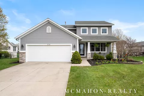 3736 Sussex Ct, Zeeland, MI 49464