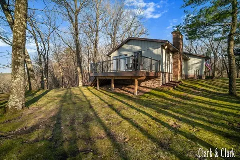 Exterior - 3125 E 82nd St, Newaygo, MI 49337 photo 4 of 6