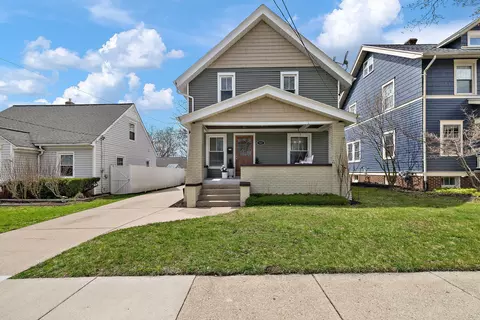 107 Lowell Ave NE, Grand Rapids, MI 49503