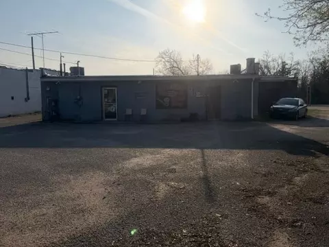 103 N 107 N Charles St, White Cloud, MI 49349 photo 5