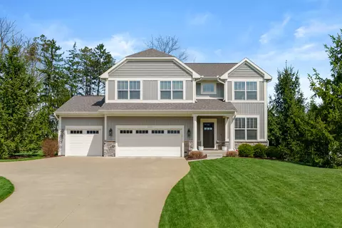 6200 Mcgillicuddy Ln, Portage, MI 49024