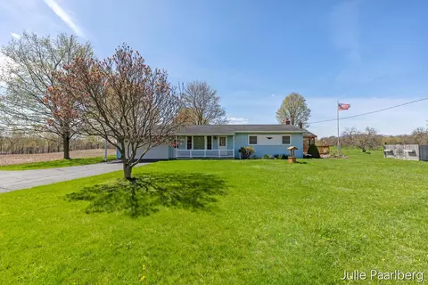 6343 Egan Ave SE, Caledonia, MI 49316