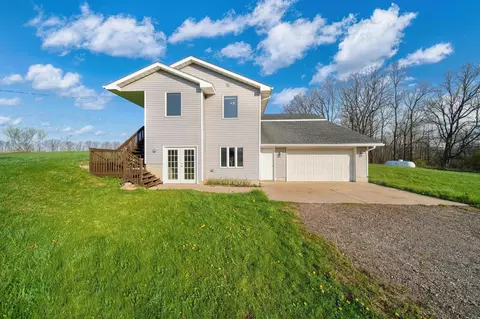 Exterior - 896 Fields Rd, Dansville, MI 48819 photo 2 of 4