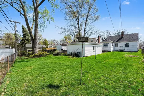 Exterior - 24924 Princeton St, Dearborn, MI 48124 photo 3 of 4