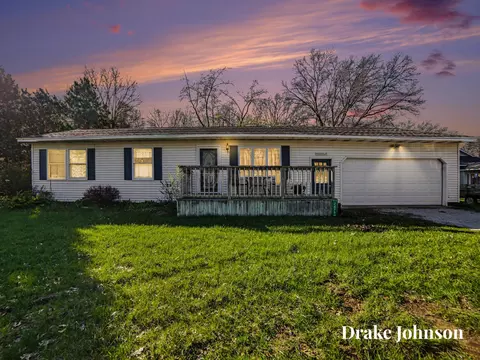 2475 Holton Rd, Muskegon, MI 49445