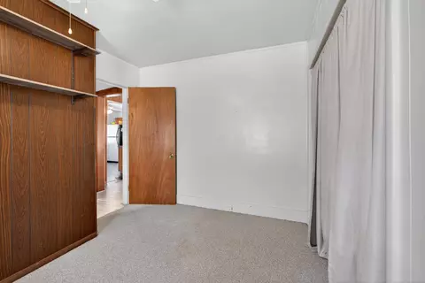 Bedroom - 911 E Mcdevitt Ave, Jackson, MI 49203 photo 7 of 7