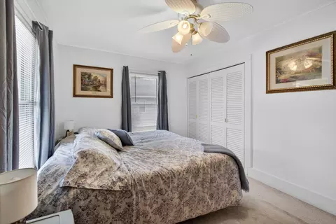 Bedroom - 911 E Mcdevitt Ave, Jackson, MI 49203 photo 2 of 7