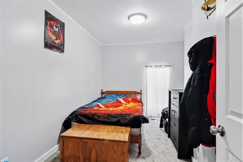 Bedroom - 136 S Hemlock St, Evart, MI 49631 photo 2 of 3