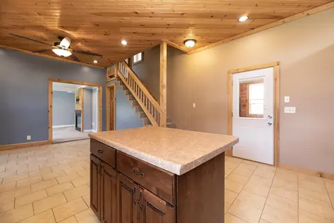 Entry Way - 503 E Cass St, Schoolcraft, MI 49087 photo 3 of 9
