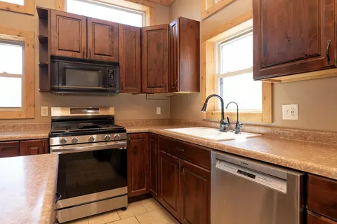 Kitchen - 503 E Cass St, Schoolcraft, MI 49087 photo 3 of 3