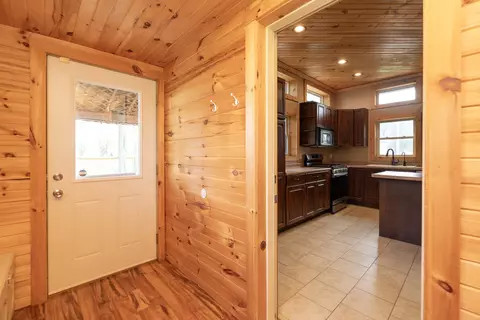 Entry Way - 503 E Cass St, Schoolcraft, MI 49087 photo 5 of 9