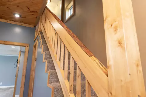 Entry Way - 503 E Cass St, Schoolcraft, MI 49087 photo 8 of 9