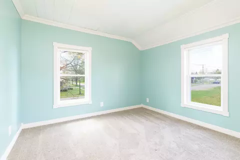 Bedroom - 503 E Cass St, Schoolcraft, MI 49087 photo 7 of 8