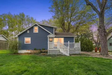 12865 Flynn Rd, Sawyer, MI 49125