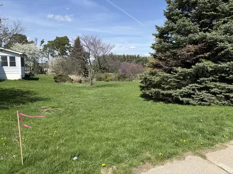 1703 Richmond St NW, Grand Rapids, MI 49504