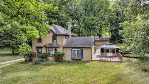 1903 Kibby Rd, Jackson, MI 49203