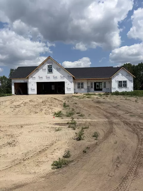 6641 Van Buren St, Hudsonville, MI 49426