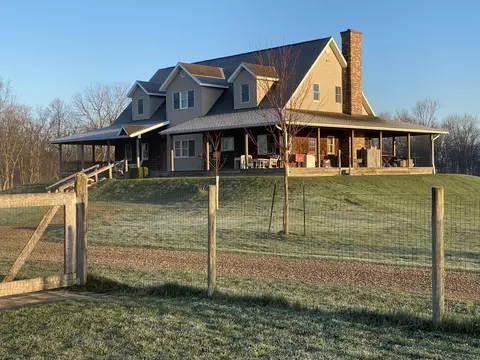 12559 H Dr S, Marshall, MI 49068