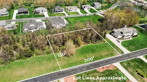 7259 Beverly Dr, South Haven, MI 49090