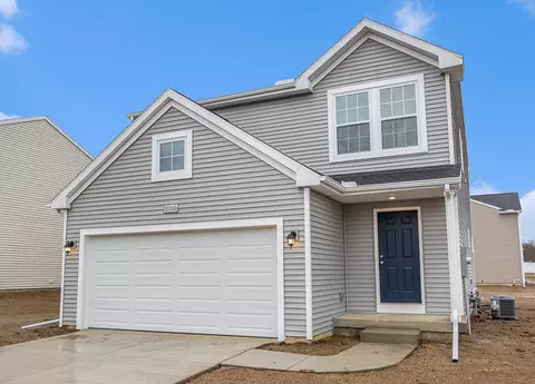 10100 Kearns Ct, Portage, MI 49024
