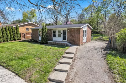 1026 Gott St, Ann Arbor, MI 48103