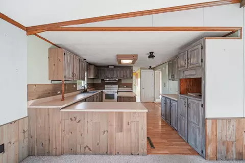 10430 Coon Hill Rd, Munith, MI 49259 photo 16