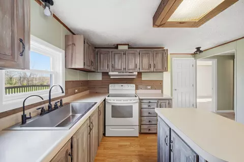 10430 Coon Hill Rd, Munith, MI 49259 photo 19