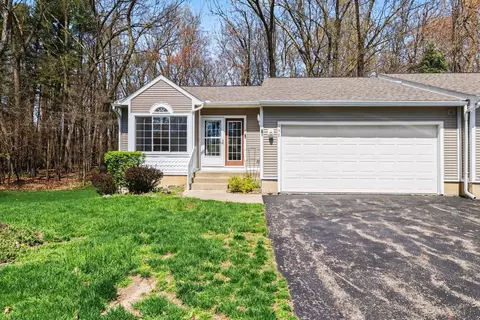 148 Bridgewood Dr, Battle Creek, MI 49015
