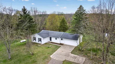 1865 Lindsey, Jackson, MI 49201