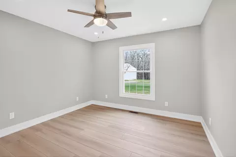 Bedroom - 1865 Lindsey, Jackson, MI 49201 photo 3 of 8