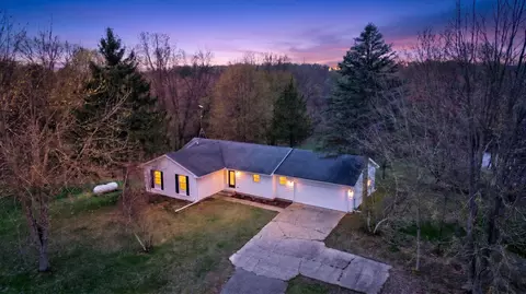 1865 Lindsey, Jackson, MI 49201