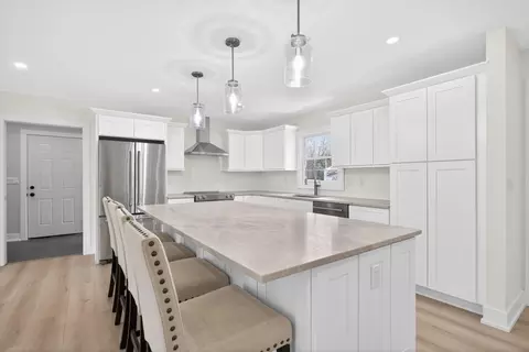 Kitchen - 1865 Lindsey, Jackson, MI 49201 photo 2 of 4