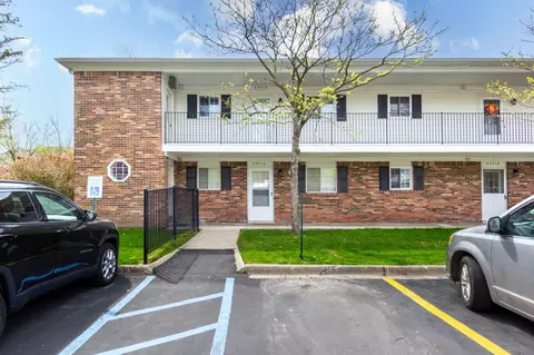 23418 Middlebelt Rd #10, Farmington, MI 48336