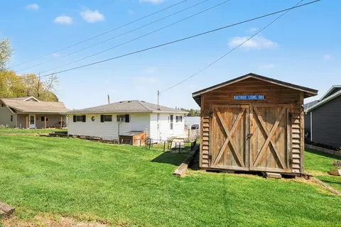 13351 Clausen Rd, Trufant, MI 49347
