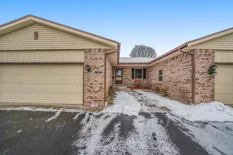1852 Elizabeth Ln #77, Jenison, MI 49428
