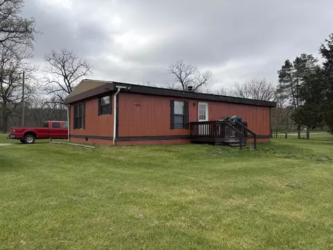 8216 Marsh Rd, Plainwell, MI 49080 photo 2