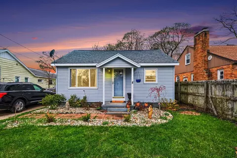 1267 Graf St, Muskegon, MI 49442