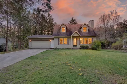 15846 New Holland St, Holland, MI 49424