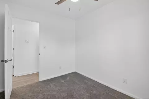 Bedroom - 6040 Brooklyn Rd, Jackson, MI 49201 photo 5 of 13