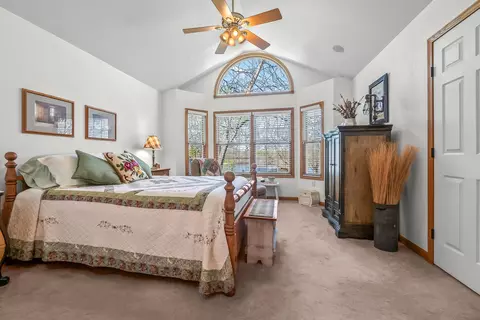 Bedroom - 3185 Totem Trl, Reading, MI 49274 photo 2 of 4