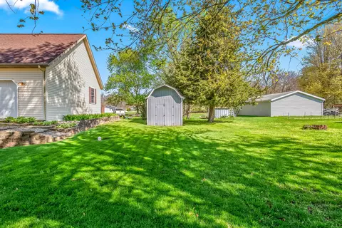 Exterior - 3185 Totem Trl, Reading, MI 49274 photo 4 of 11