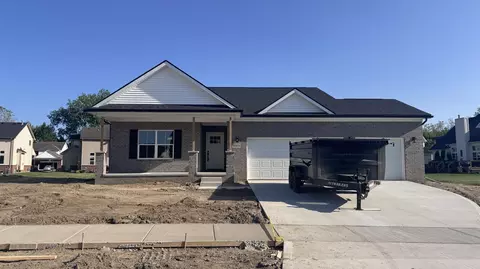 30821 Lower Ridge Dr, New Boston, MI 48164