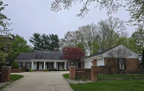 4319 Bronson Blvd, Kalamazoo, MI 49008